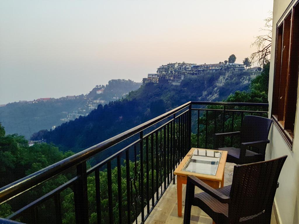 Hotel Oakland Landour Mussoorie Buitenkant foto