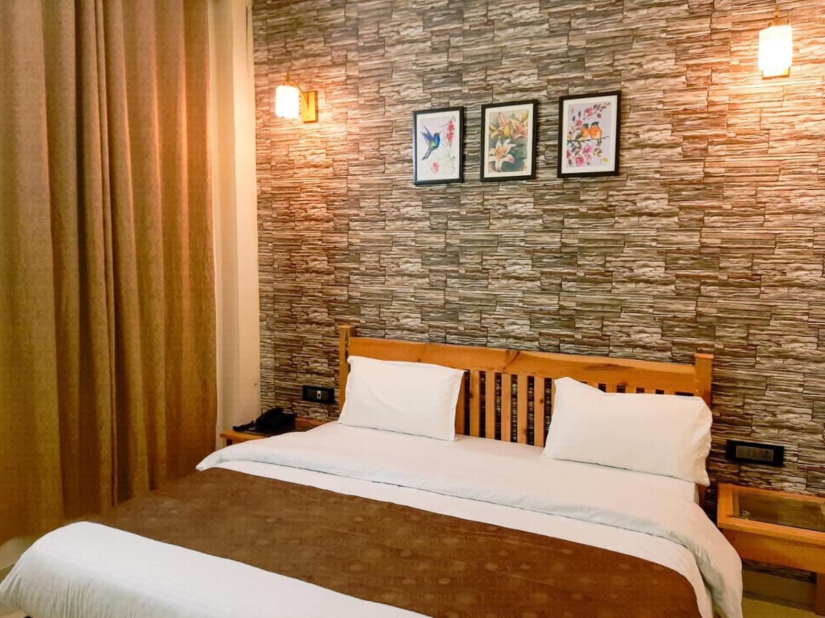 Hotel Oakland Landour Mussoorie Buitenkant foto