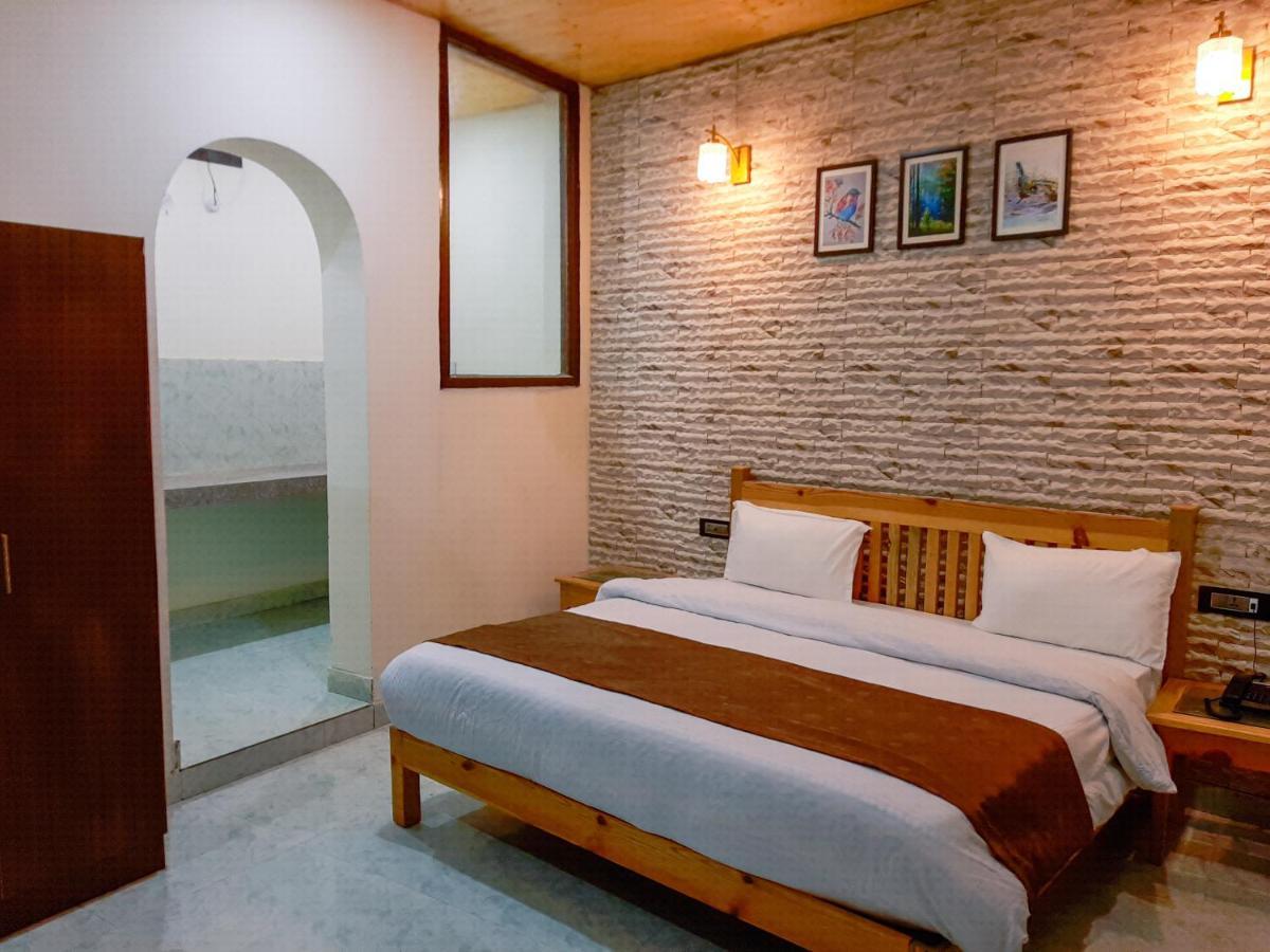 Hotel Oakland Landour Mussoorie Buitenkant foto